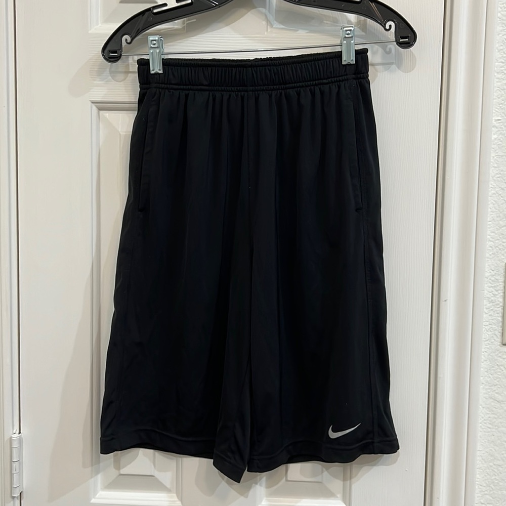 Nike Boys Dri-Fit Shorts Black Size XL